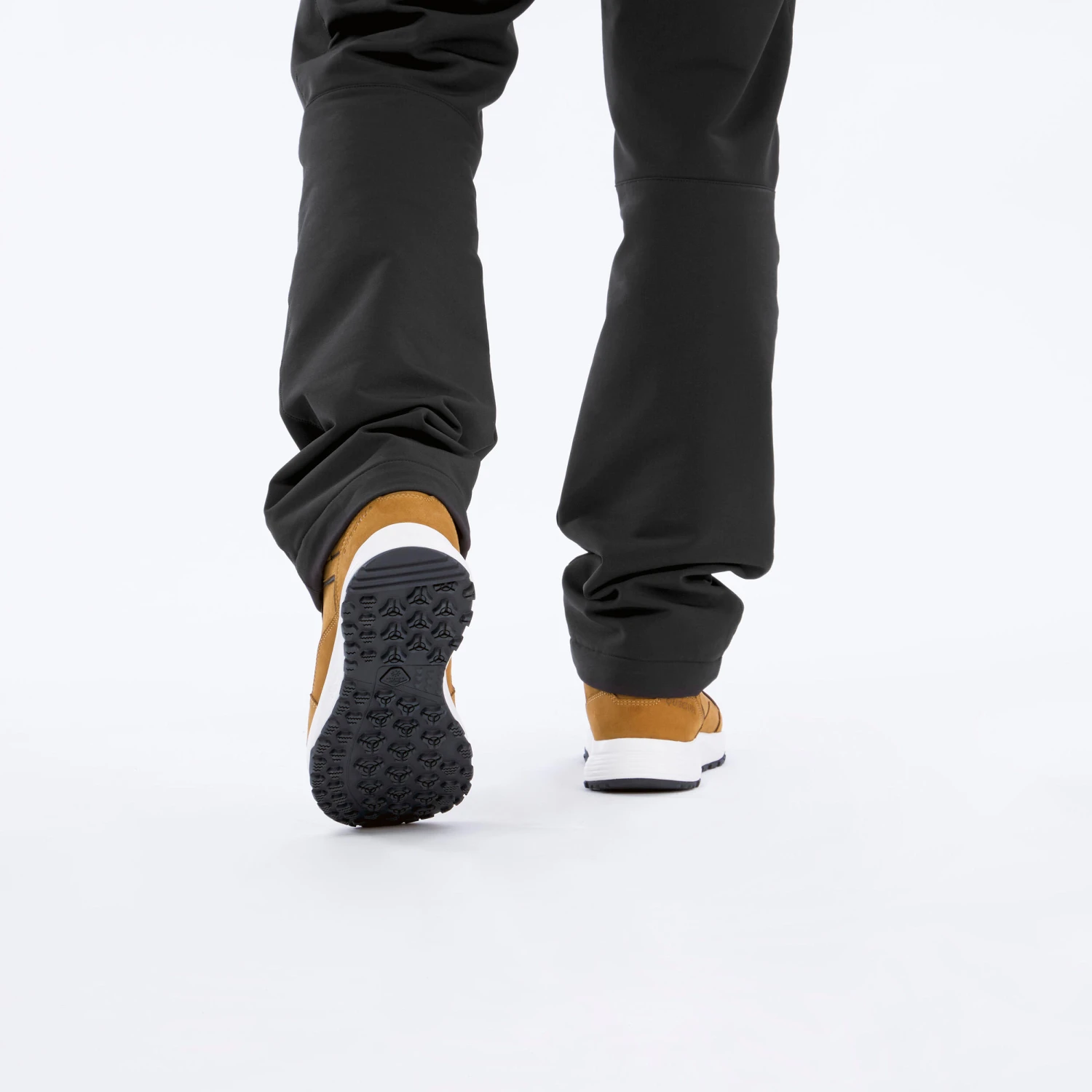 Quechua Men’s Warm And Waterproof Leather Hiking Boots - Image 12