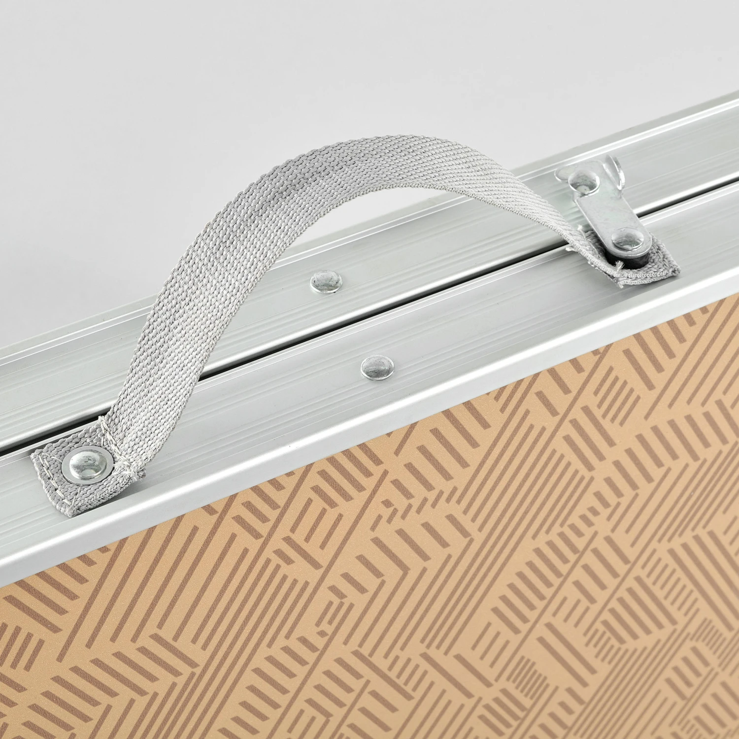 Quechua FOLDING CAMPING TABLE - 4 PEOPLE - Image 17