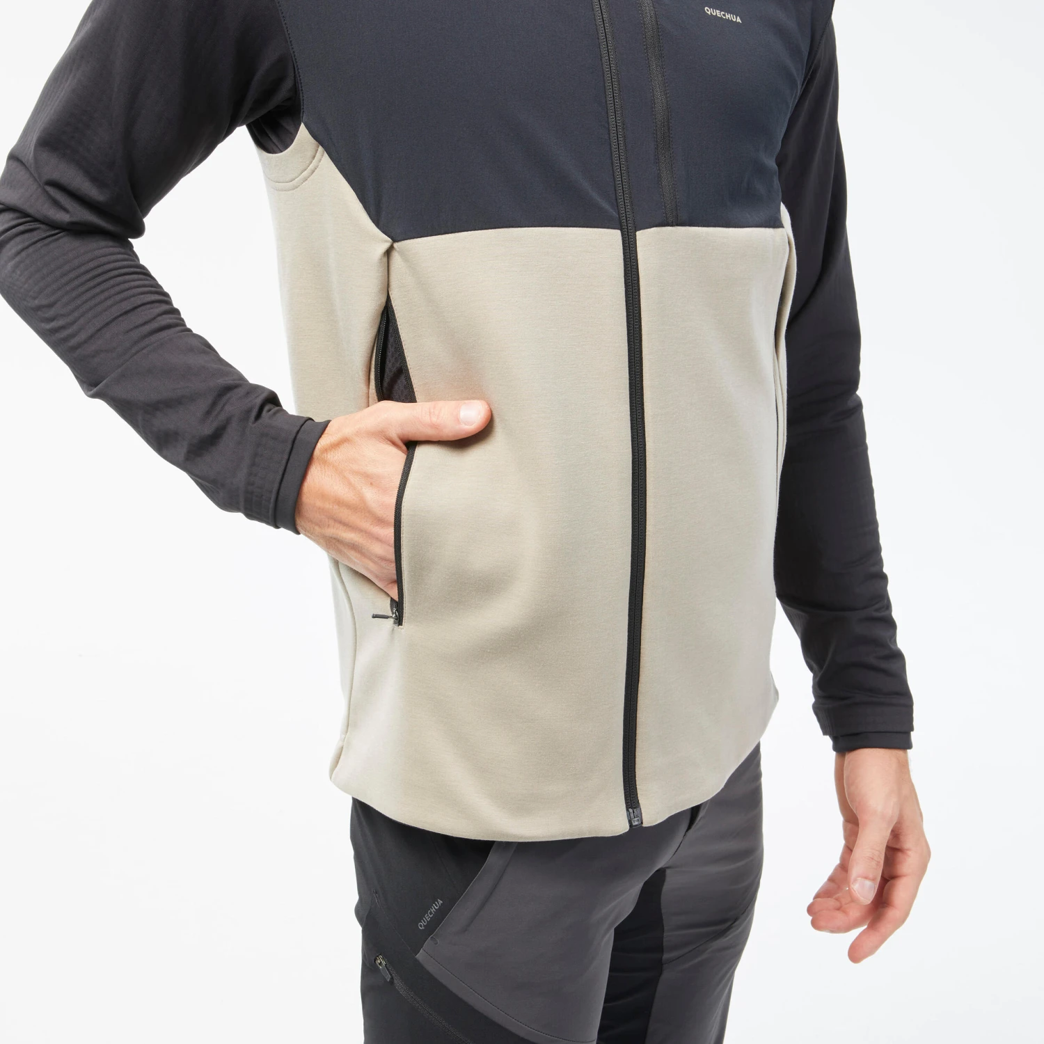 Quechua Men’s Mountain Walking Fleece Gilet - Image 5