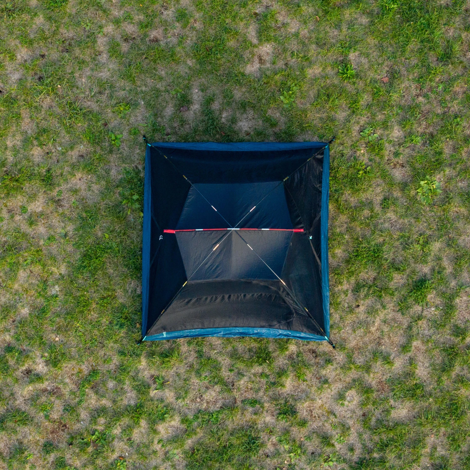 Quechua 3 Man Blackout Tent - Image 9