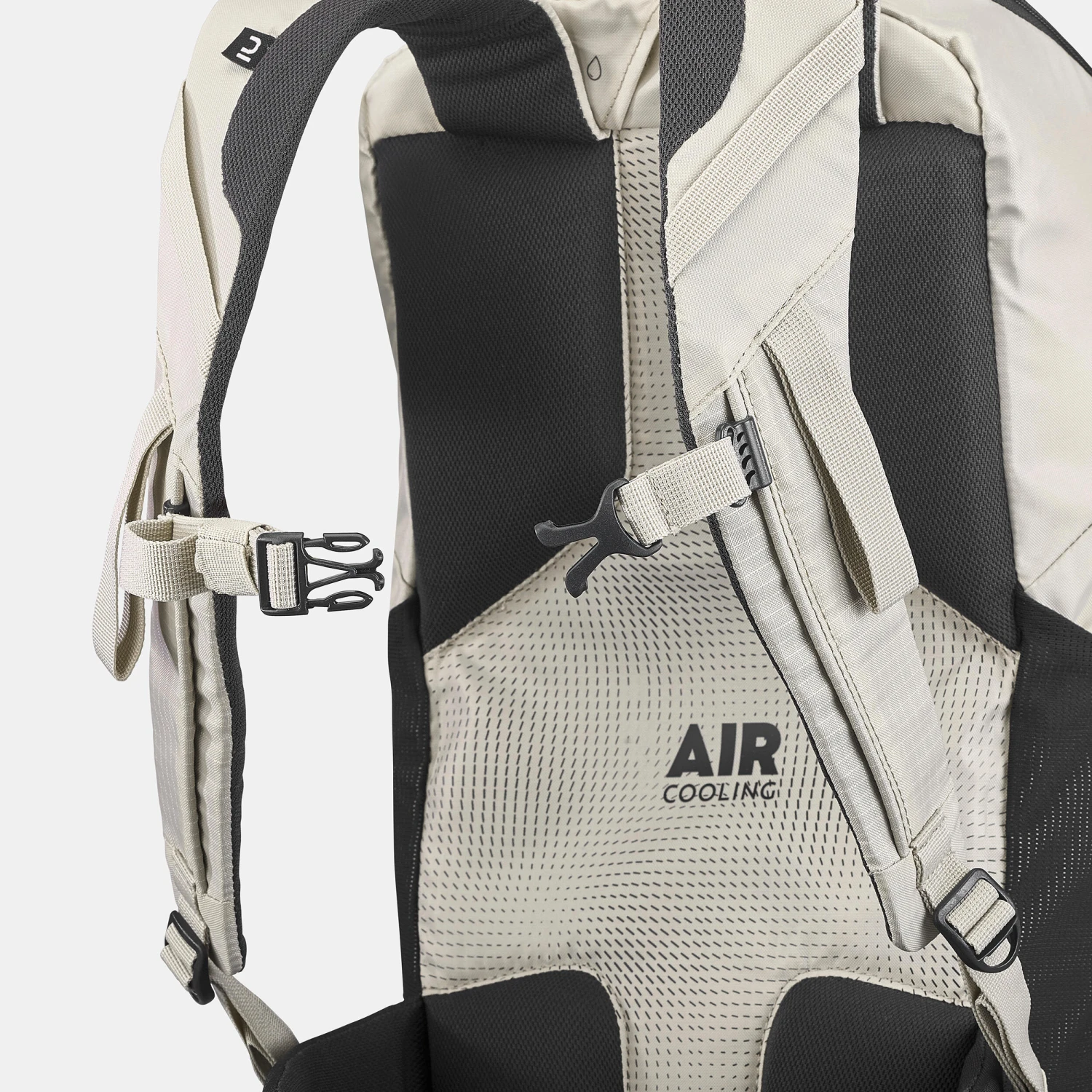 Quechua Mountain Hiking Backpack 20L - Image 9