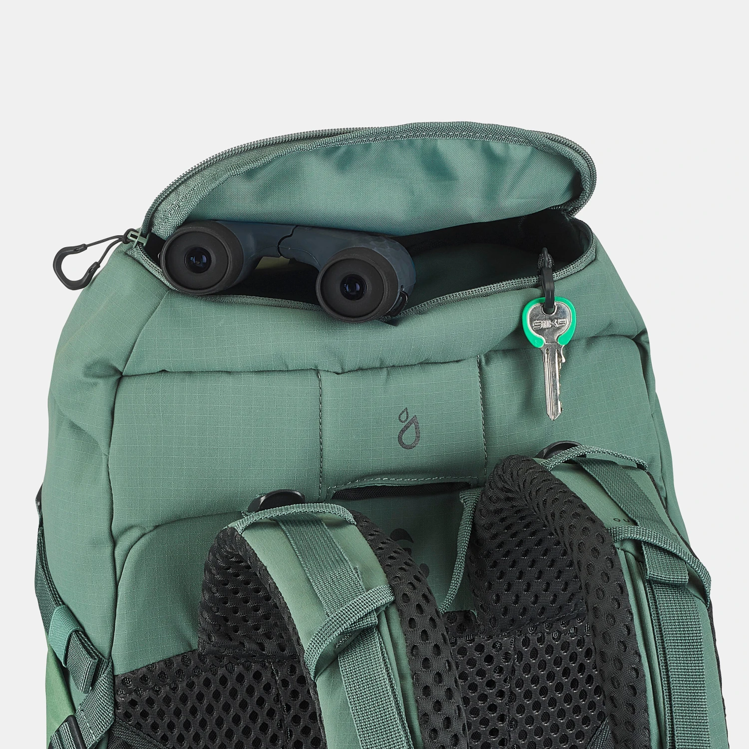 Quechua Mountain Walking 30 L Backpack MH500 - Image 12