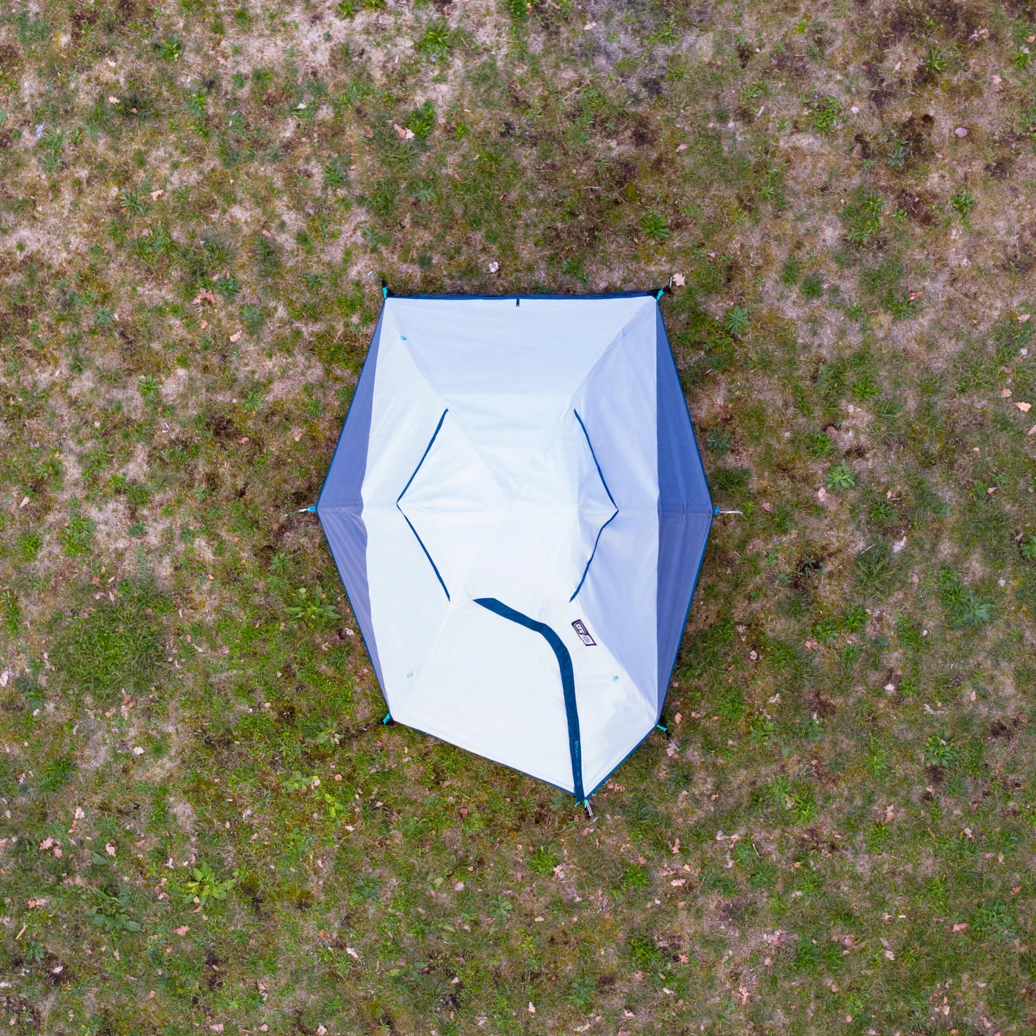 Quechua 2 Man Blackout Tent MH100 - Image 8