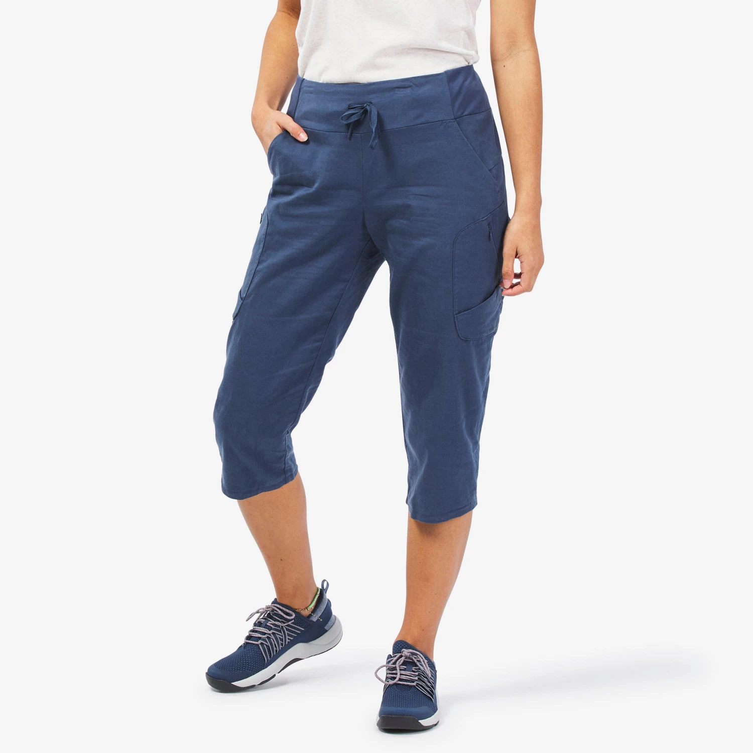 Quechua Women's Cropped Hiking Trousers - Image 11