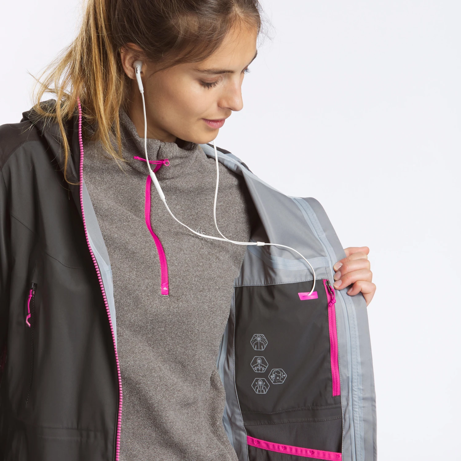 Quechua Women's Waterproof Mountain Walking Jacket - Image 10