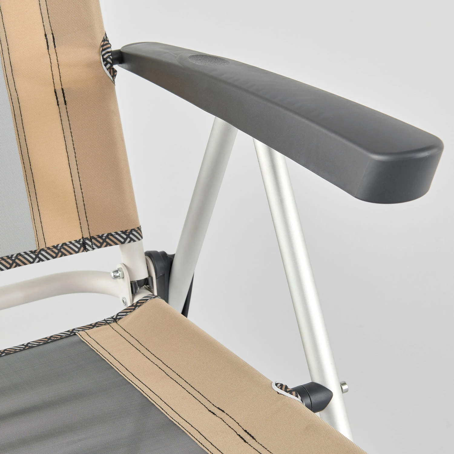 Quechua Folding Reclining Camping Chair - Image 9