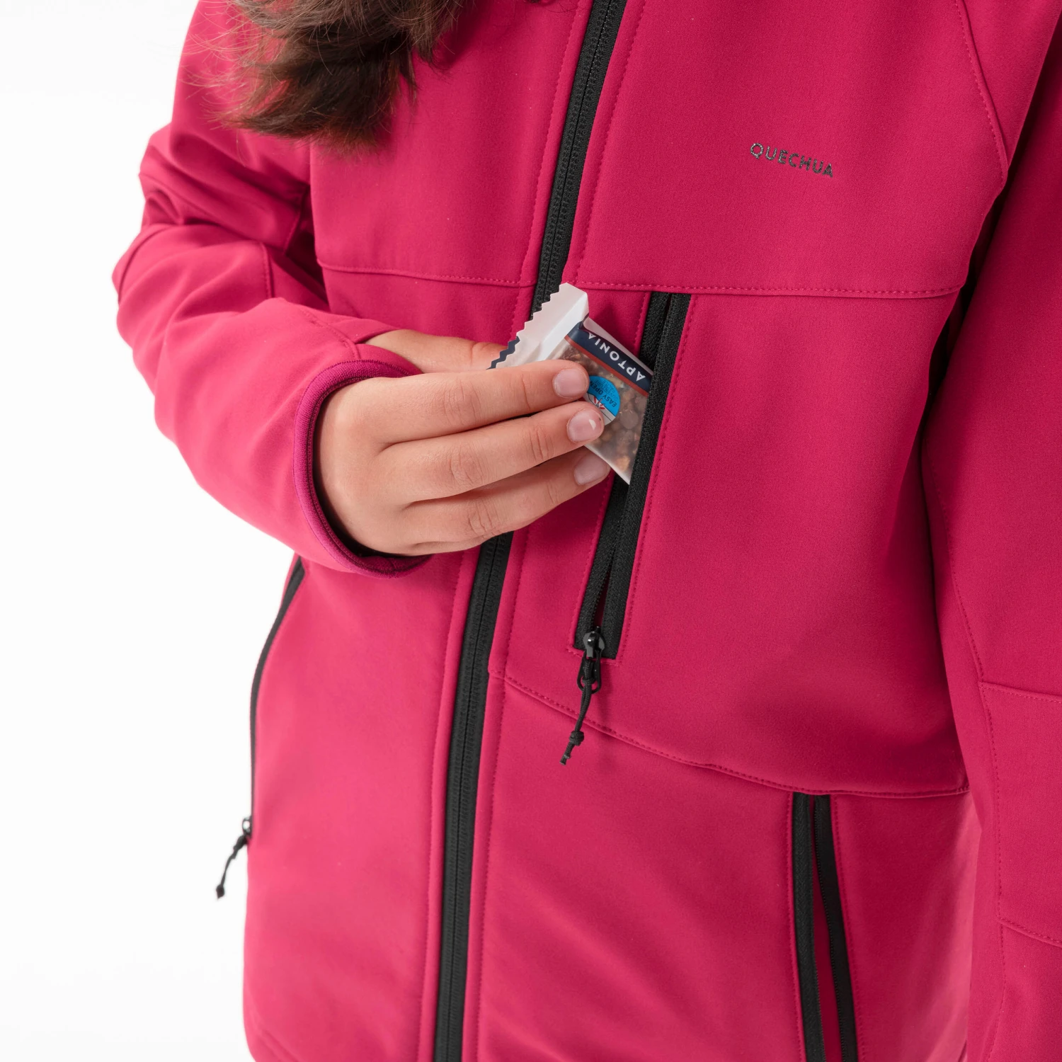 Quechua KIDS’ SOFTSHELL HIKING JACKET - MH550 Aged 7-15 - Image 9